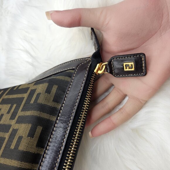 FENDI Zucca Pattern FF Clutch - Picture 9 of 17